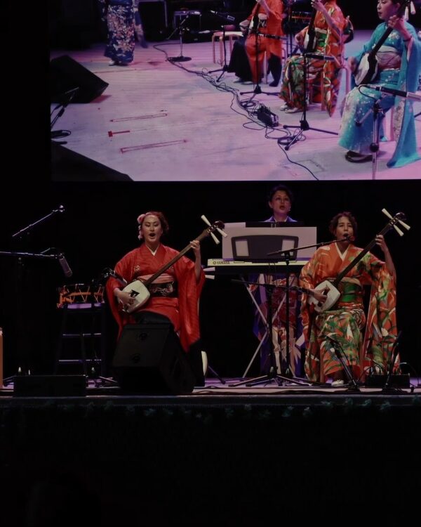The sound of the shamisen and the folk dances of the Tōhoku region. @sakuraza_zurich at th